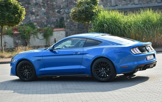 Ford Mustang cena 212000 przebieg: 54000, rok produkcji 2019 z Szczecinek małe 379